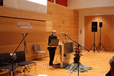 Yil dönümü - 4