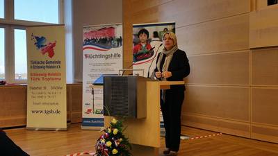 Würdigung von 40 ehrenamtlichen Helferinnen und Helfern der Flüchtlingshilfe in Schleswig-Holstein 
